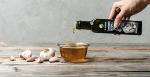 Alavuden kylmäpuristettu VALKOSIPULI rypsiöljy 250 ml